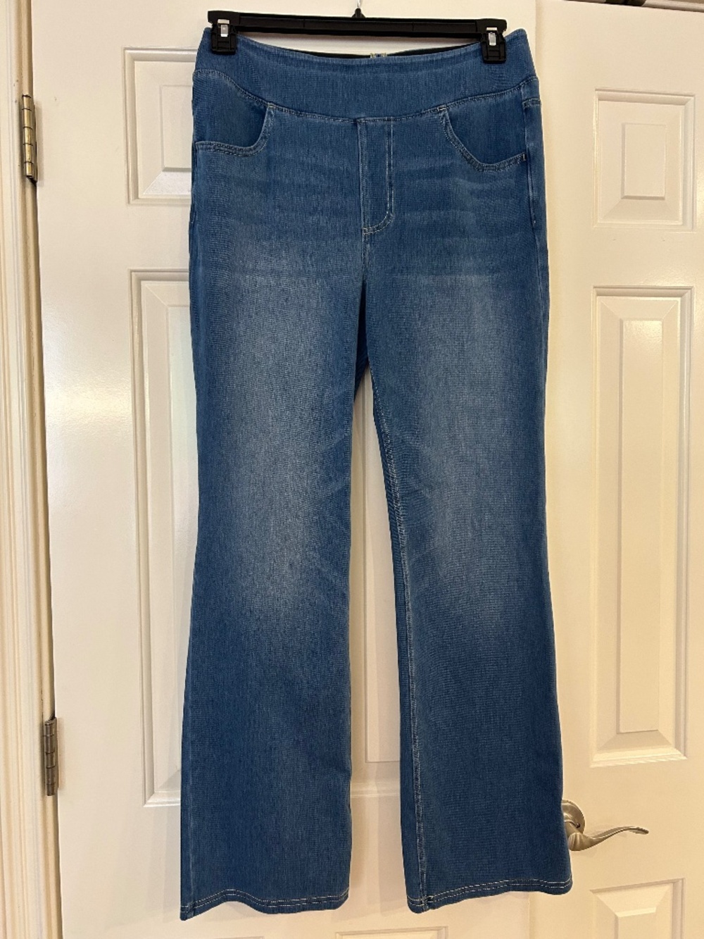 NWT, Halara Jeans, Medium, Tall